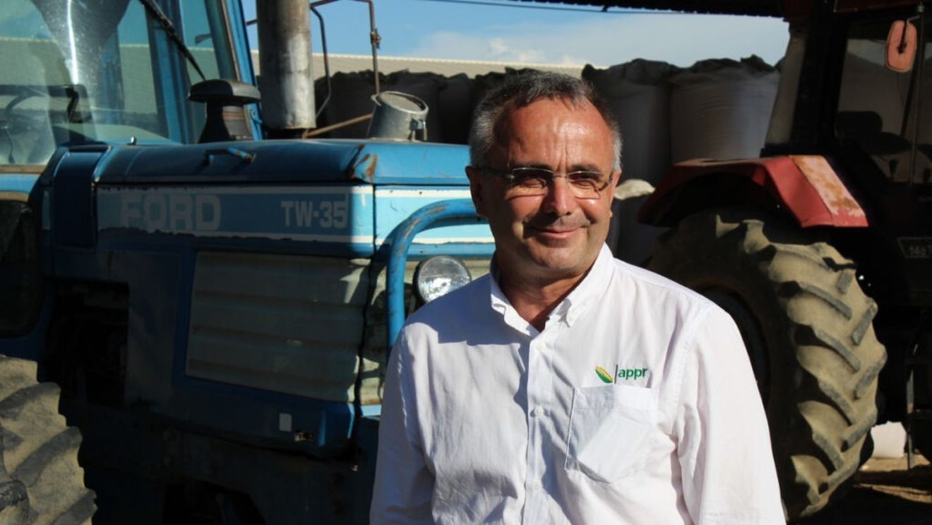 Fermierii din Bărăgan, tot mai afectați de schimbările climatice. Arnaud Perrein (agricultor): „Deși plouă tot atât cât ploua și înainte, plouă altfel. Acum ploaia vine doar atunci când nu ai nevoie de ea, iar când îți trebuie, lipsește”