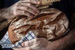 Pâinea care se făcea o dată pe an și trebuia să țină până toamna următoare. Cum era păstrată și cum își pregăteau proviziile pentru iarnă oamenii de la poalele Muntelui Rosa