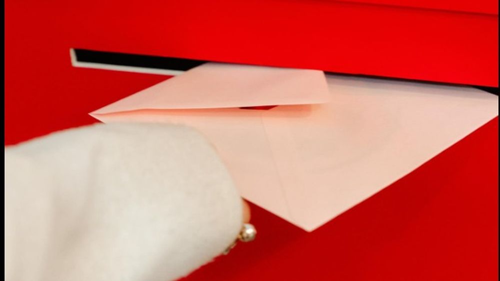 Campanie inedită a unei cofetării din București de Valentine’s Day: Clienții care trimit o scrisoare scrisă de mână primesc gratuit o ciocolată caldă cu căpșuni / „Am plecat de la ideea că iubirea este trăită complet: vizual, gustativ, emoțional”