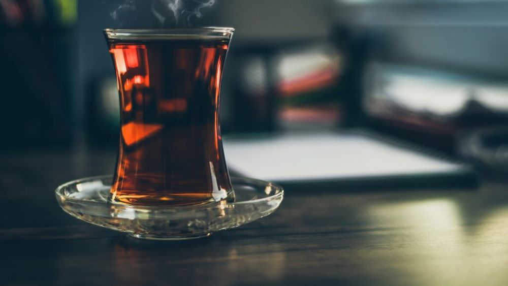 Nutriționiștii recomandă opt ceaiuri care îți pot menține mintea și corpul mai sănătoase/ Dacă bei frecvent aceste ceaiuri ți-ai putea crește imunitatea și reduce tensiunea, colesterolul și chiar greutatea corporală