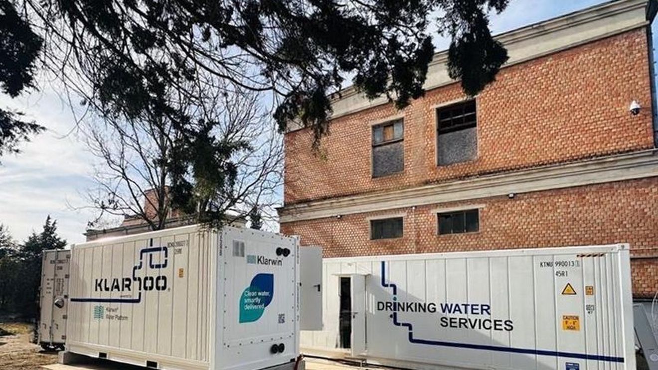 Klarwin: Producţia sistemelor de desalinizare a apei pentru localităţile din Mureş intră în etapa finală