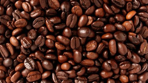 Cafeaua organică, mai toxică decât cea convențională / Un studiu arată prezența substanțelor interzise în toate probele testate / Experții cer mai multă transparență