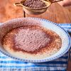 Deserturile copilăriei: Ce dulciuri au rămas în memoria românilor după zeci de ani / De la mămăligă cu dulceață la griș în lapte sau ciurigăi maramureșeni