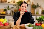 Ce mâncăm înaintea unei ședințe de kinetoterapie de dimineață? 10 idei în jur de 250 kcal, recomandate de nutriționistul Tania Fântână