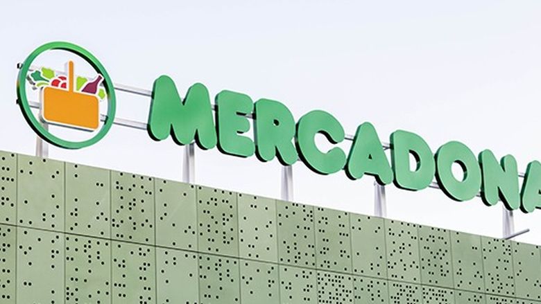 Cât câștigă angajații celui mai mare lanț de retail din Spania/ Sume de mii de euro și prime surprinzătoare