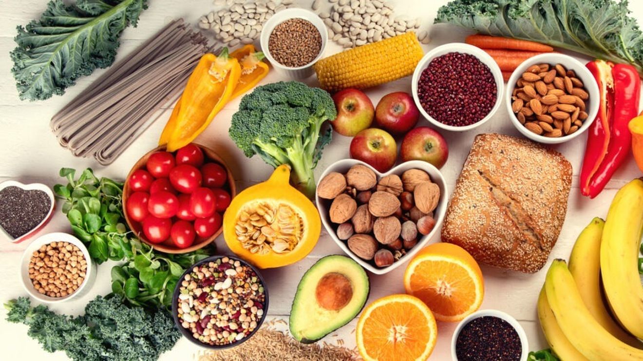 Expertă în performanță umană și longevitate, dezvăluie dieta sa zilnică pentru o viață lungă și sănătoasă / E important consumul de alimente întregi, bogate în fitonutrienți, dar contează și ordinea în care sunt consumate