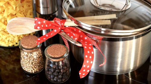 ABC în bucătărie | Trucuri diverse care te vor ajuta în procesul de preparare a alimentelor