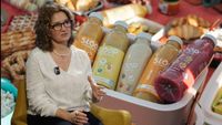 VIDEO | Fondatoarea Sloop: „Nu m-aș fi gândit niciodată că o să intru în antreprenoriat așa” / Costurile cu energia și materia primă pun presiune pe producătorii de smoothie-uri