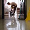 Au dispărut oale, telecomenzi și chiar un topor / Cele mai bizare obiecte pe care turiștii le iau din hoteluri