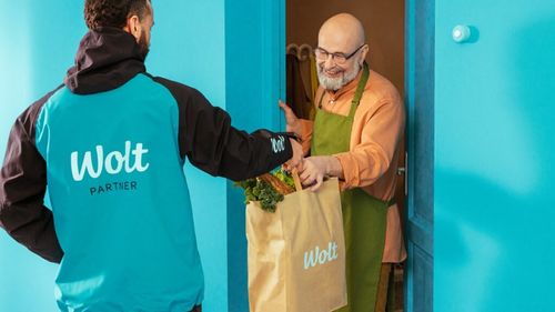 Cozonacul comandat online de Paște bate toate recordurile / Creștere record de peste 2.600% la comenzile pentru acest produs / Rezultate solide în primul trimestru din 2026