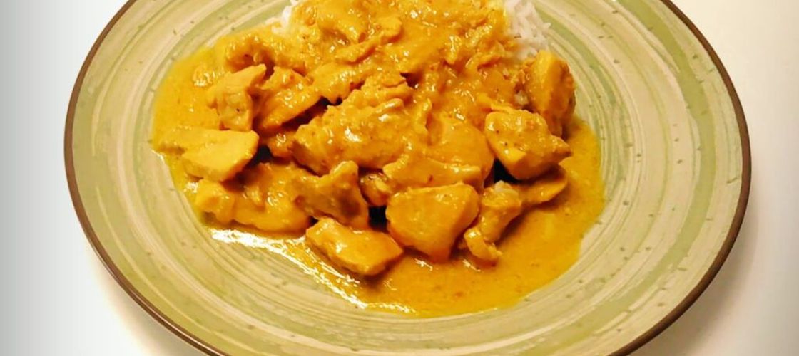 VIDEO FOTO | Chicken Korma Bangladeshi, o rețetă cu poveste. O fetiță cu autism a aflat totul despre Bangladesh de la o profesoară venită în vizită prin programul Erasmus