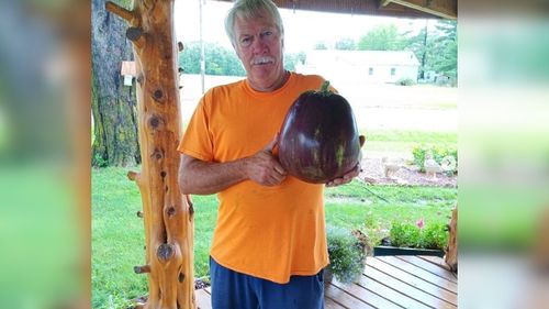 Nou record mondial: Un bărbat din statul american Iowa a recoltat o vânătă masivă, de 3,78 kg