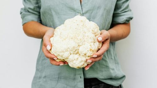 Știi cum să păstrezi corect conopida, astfel încât să rămână proaspătă și crocantă și să nu devină moale?/ Iată câteva trucuri ale unor experți în arta culinară