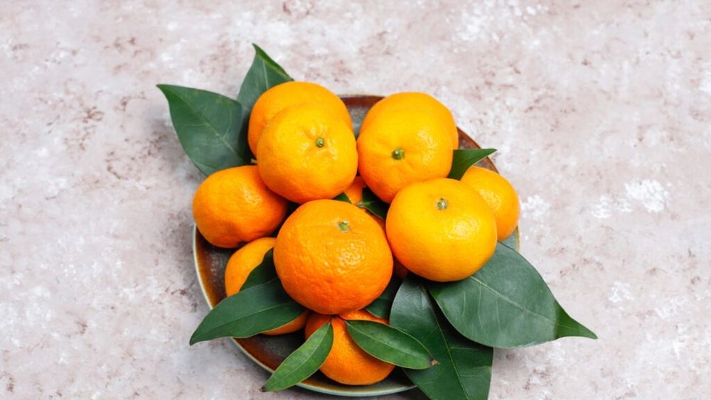 Fructul de sezon cu doar 35 de calorii care întărește imunitatea, îmbunătățește pielea și susține sănătatea creierului / Este un aliat simplu pentru sănătate, iarna