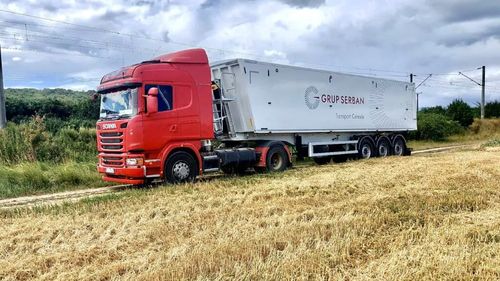 Grup Serban Holding a finalizat investiția de 11,5 milioane de euro în noua fermă de găini ouătoare / Compania estimează o producție anuală de aproximativ 50 de milioane de ouă