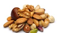 Care sunt cele mai sănătoase nuci? Trei nutriționiști au dat exact același răspuns / Sunt bogate în proteine, fibre și vitamina E