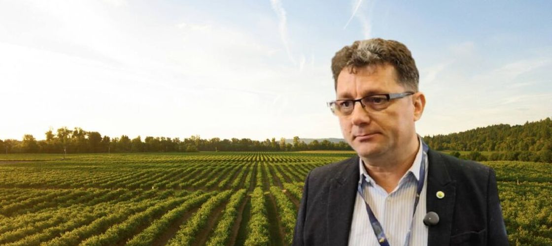 VIDEO | Nicolaie Apopi, fermier din județul Timiș: „S-au scos toate beneficiile pe care le aveam în agricultură, iar asta duce la costuri mai mari și la nevoia de a găsi soluții pentru a putea supraviețui. La dobânzile din ziua de astăzi nu poți să spui că faci o agricultură rentabilă”