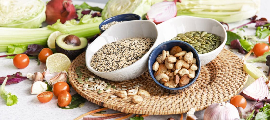 Proteina, marea provocare pentru vegetarieni / Cum poți ajunge să consumi 100 de grame de proteine pe zi fără carne sau ouă / Specialiștii explică ce trebuie să pui în farfurie