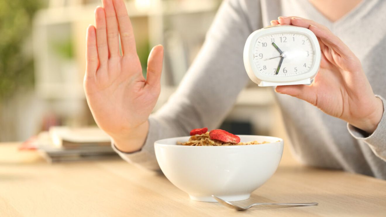 Postul prelungit promite longevitate și imunitate mai bună, dar vine și cu pericole / Ce spun experții despre postul de 36 de ore