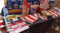 VIDEO FOTO | Pe 4 iulie am dat o tură prin magazinele și restaurantele unde americanii din Barcelona găsesc produse tradiționale. Pentru ca sărbătoarea națională să aibă gustul de acasă