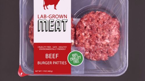 Politico: Carnea fabricată în laborator care ar putea ucide Uniunea Europeană