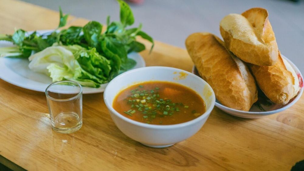 ANPC, răspuns pentru MS care afirmase că acțiunile de control din spitale nu se pot desfășura în afara cadrului legal: Nu există niciun temei pentru a considera că operatorii de stat nu trebuie să respecte aceleași norme ca operatorii privați