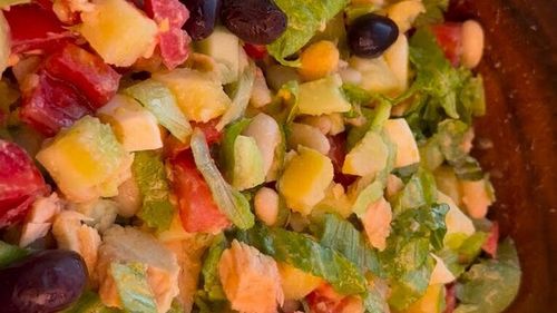 VIDEO | De la sarmale la tapas | Ensalada Aragonesa, o salată tipică din Aragon, din nordul Spaniei, perfectă pentru zilele fierbinți de vară