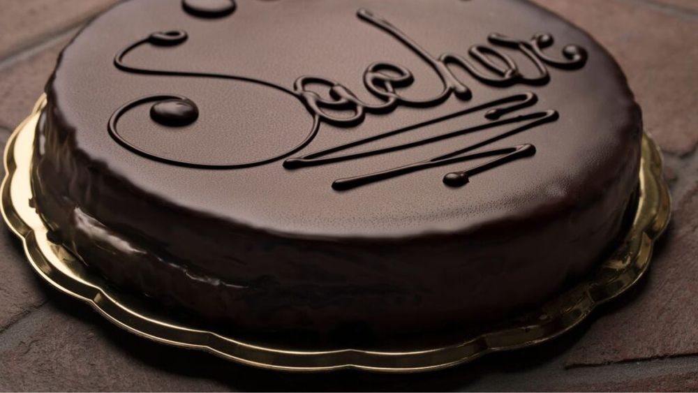 Mic dejun la Sacher în Viena/ Cum se face celebra prăjitură cu același nume