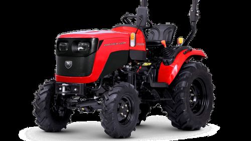 Producătorul italian Antonio Carraro se pregătește să lanseze seria de minitractoare Panther / Utilajele sunt destinate cu precădere fermelor pomicole și viticole