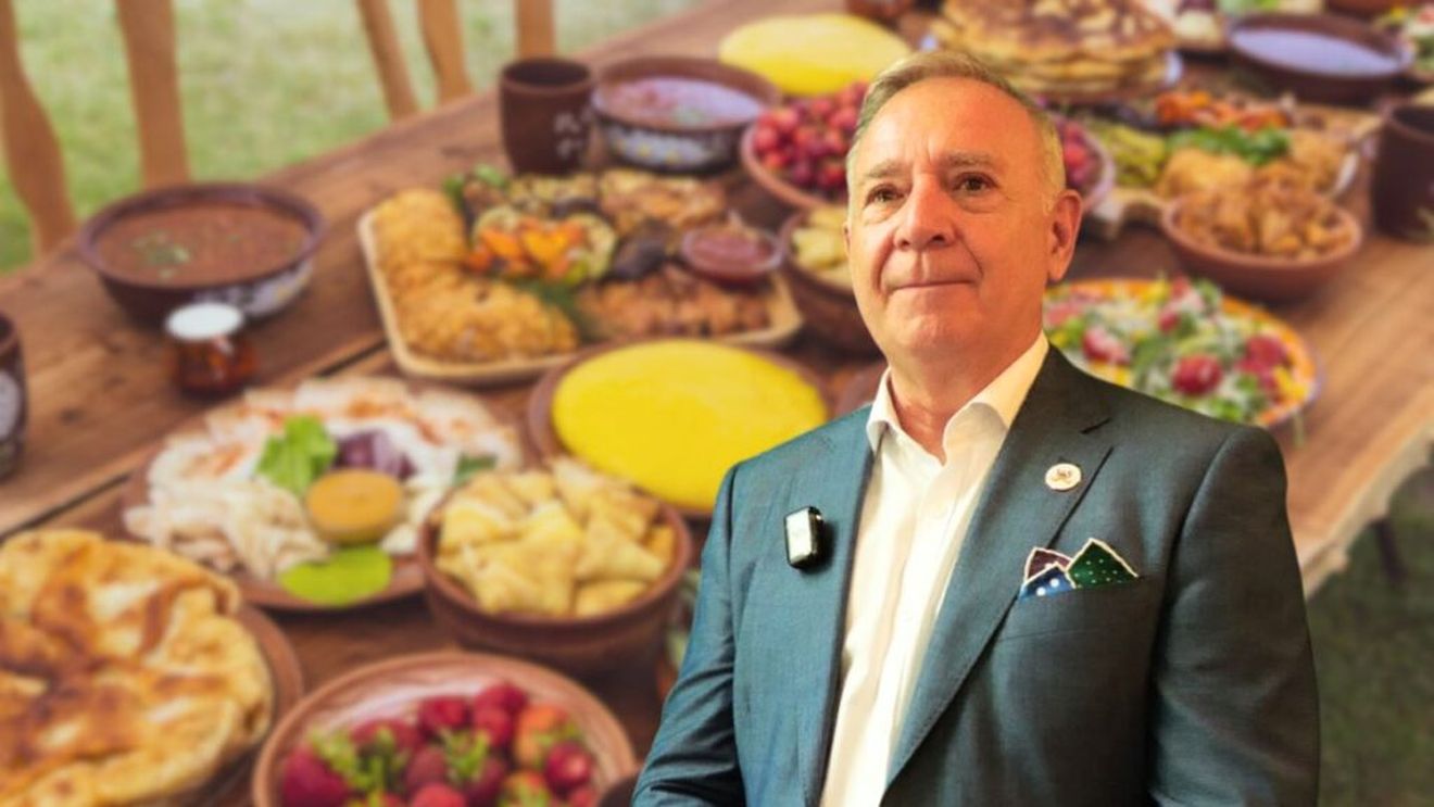 VIDEO | Un spaniol care a descoperit mâncarea românească. Javier Garcia del Valle (CEO Happy Tour): Când merg acasă, în orașul meu natal, Málaga, le vorbesc tuturor despre gastronomia românească