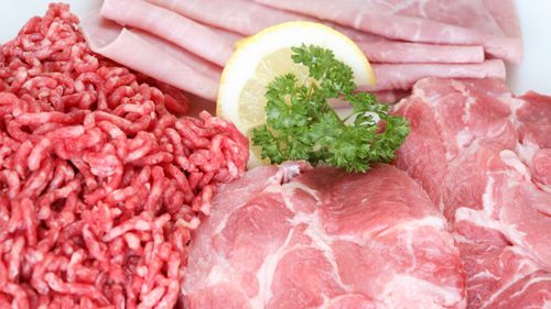 11 mituri despre carnea de porc pe care mulți oameni încă le cred / Ce spun specialiștii despre unul dintre cele mai controversate alimente