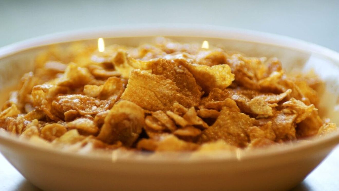 5 preparate celebre care au apărut din greșeală: Fulgii de porumb de la micul dejun au fost creați pentru a combate „păcatul”, iar sosul Worcestershire a fost un experiment de care au uitat, vreme de câțiva ani, doi chimiști