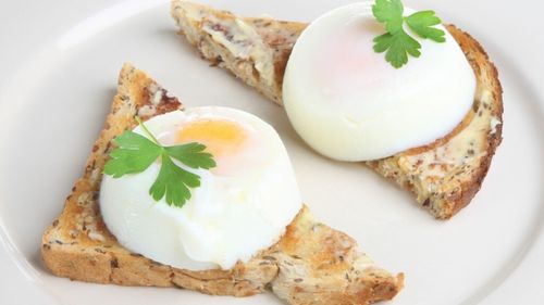 Ouăle, prieten sau dușman/În funcție de cum le prepari, pot fi bune sau dăunătoare pentru sănătate/Metodele cele mai sănătoase și cele mai nesănătoase sunt dezvăluite de nutriționiști