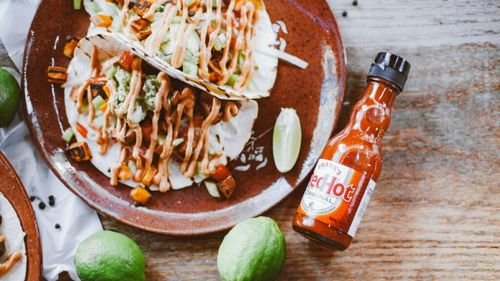 Laptele, brânza și mâncarea picantă sunt câteva alimente care ar trebui evitate când ai probleme cu stomacul / Bananele și orezul alb simplu pot fi de ajutor