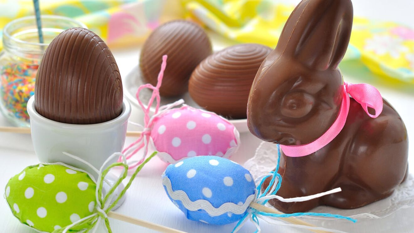 Ouă de ciocolată mai mici în Italia, dar mai scumpe / Shrinkflation: producătorii reduc gramajul, dar păstrează prețul