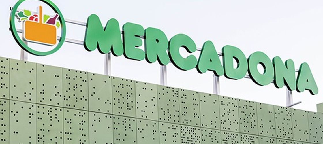 Cât câștigă angajații celui mai mare lanț de retail din Spania/ Sume de mii de euro și prime surprinzătoare