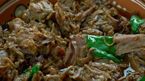 Nord-coreenii, îndemnați să combată canicula cu supă de carne de câine. Regimul promovează și supa de pui ca aliment pentru zilele toride