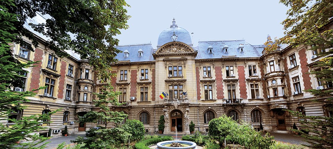 Gusturi românești la Târgul de Sfântul Gheorghe/ Evenimentul are loc timp de trei zile în curtea Ministerului Agriculturii