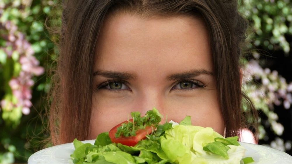 FOTO Cum arată „Farfuria pentru alimentație sănătoasă” creată la Universitatea Harvard / Puteți descărca o copie aici