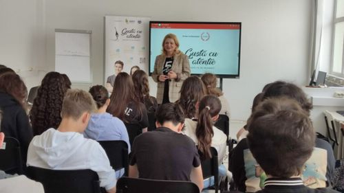 Aproape 100.000 de liceeni învață despre mindfulness în alimentație prin programul „Gustă cu atenție. Bucură-te de moment.”