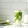Latte Matcha, ube și cafeaua cu gheață, noile tendințele din Marea Britanie/ Produsele cu ube au înregistrat o creștere de 49%