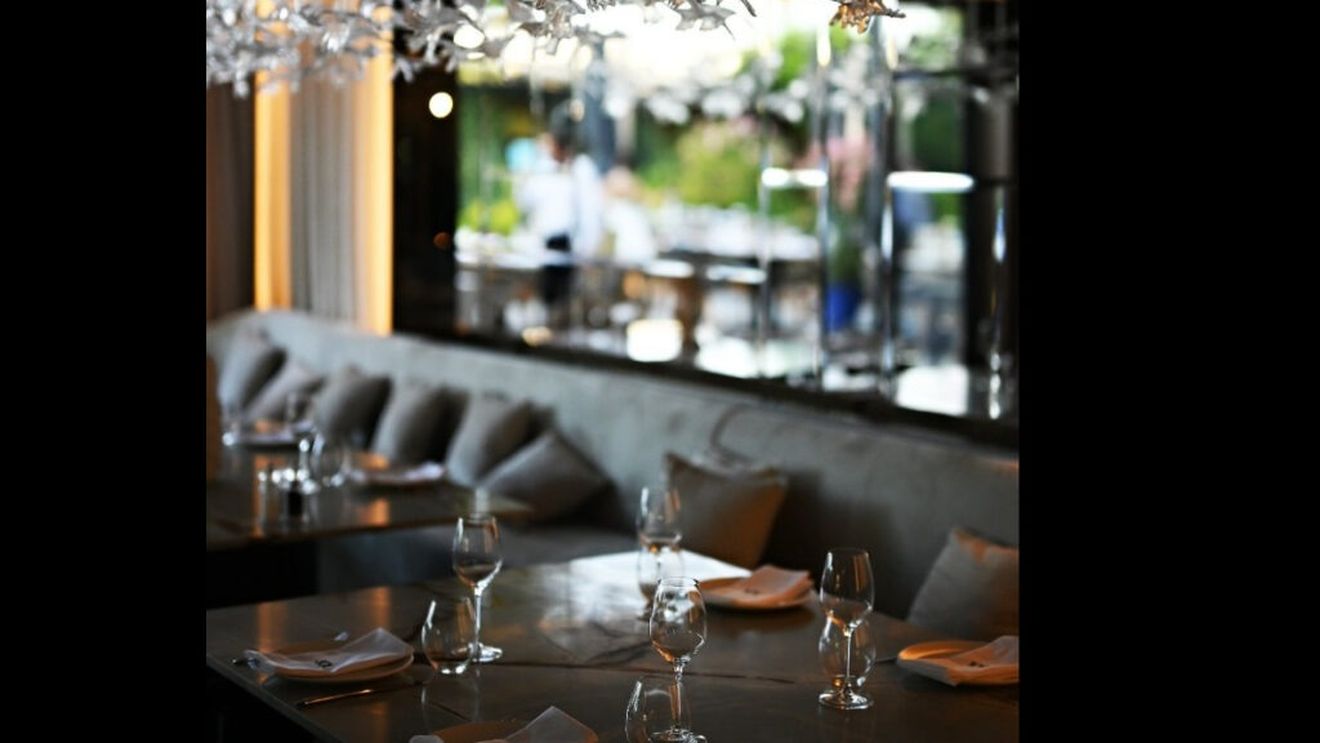 VIDEO | FINE DINING | Povestea din spatele unui restaurant exclusivist / Chef-ul Restaurantului SOL: „Îmi place să las ingredientele să vorbească”