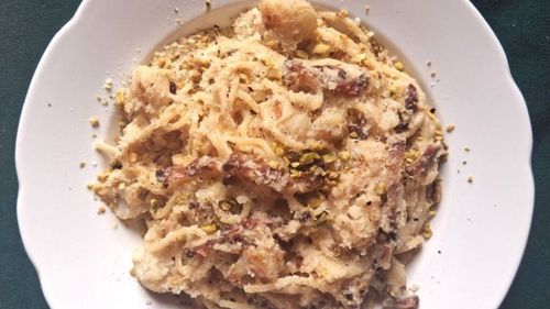 Pastele de vineri seara. Spaghetti cu bacon și cremă de conopidă. O rețetă de toamnă, gustoasă, rapidă și echilibrată - foto pas cu pas