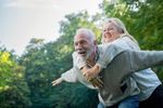 Blue Zones: Cele cinci locuri din lume unde oamenii trăiesc cel mai mult. Ce mănâncă și ce obiceiuri au centenarii