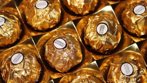 Compania italiană Ferrero inaugurează prima sa fabrică de ciocolată din America de Nord / Un alt producător și-a închis fabrica din SUA din cauza costurilor ridicate