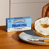 Kraft Heinz  lansează în SUA crema de brânză Philadelphia, fără lactoză!/ Dezvoltarea noii formule a durat peste doi ani