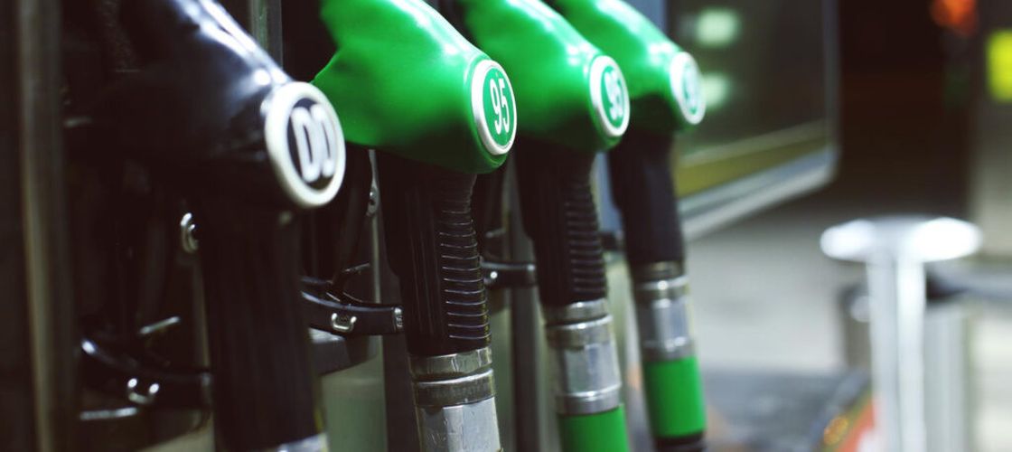 Acciza la motorină rămâne redusă cu 25% până la 30 septembrie / Benzina se apropie de 10 lei pe litru