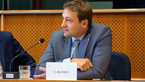 Bioeconomia va oferi noi locuri de muncă și surse alternative de venit pentru fermieri, fiind un pilon esențial al viitoarei strategii agricole a Uniunii Europene, afirmă noul comisarul european pentru Agricultură