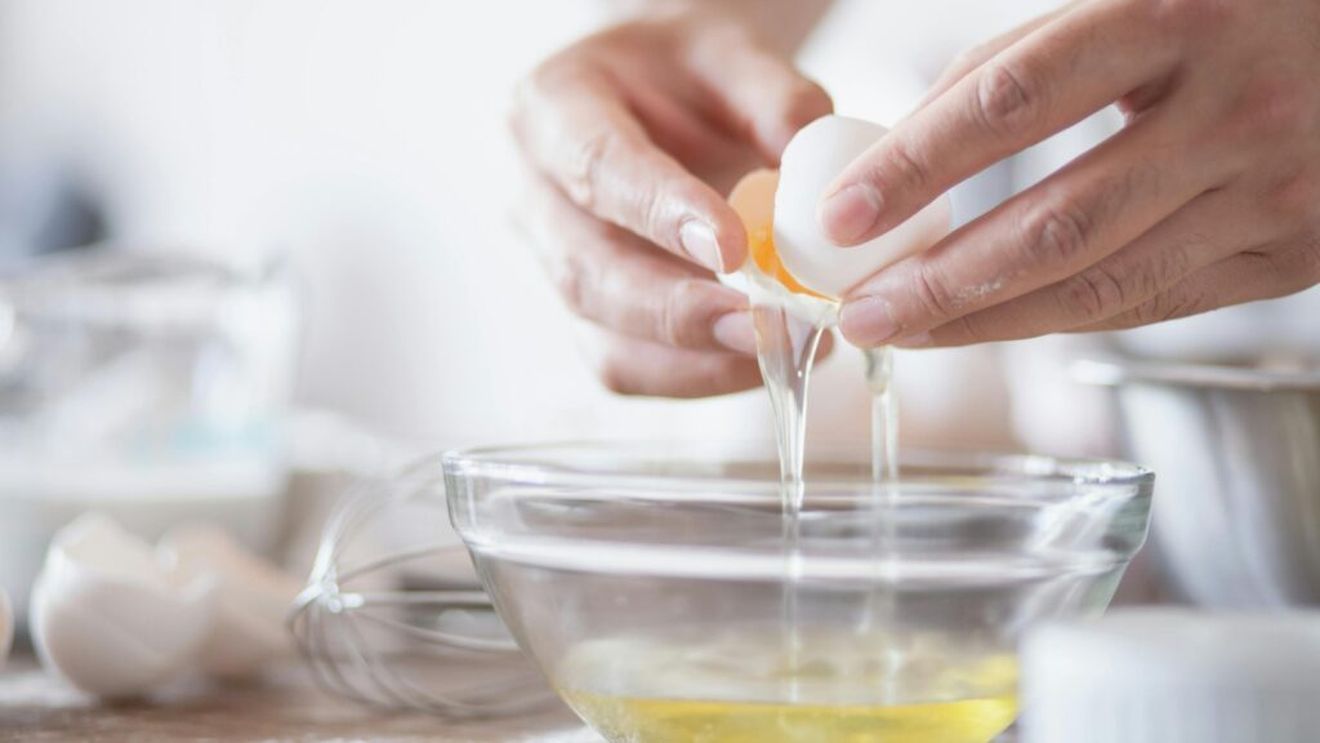 A doua viață a albușului de ou. Cum inovează industria alimentară italiană transformând acest produs din rest în resursă