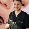 INTERVIU | Ce se întâmplă cu dinții când consumăm frecvent zahăr și alimente acide. Dr. Elyass Bădină: „Bacteriile din gură folosesc zahărul și produc acizi”